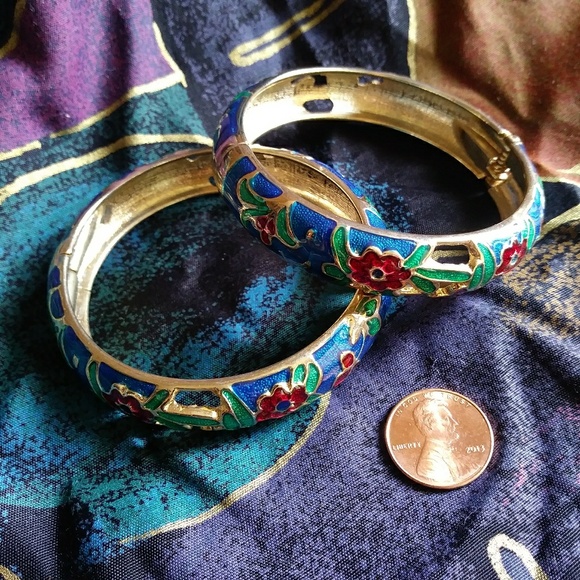 Jewelry - 2 Pretty Bangles, Cloisonne style, Costume Jewelry